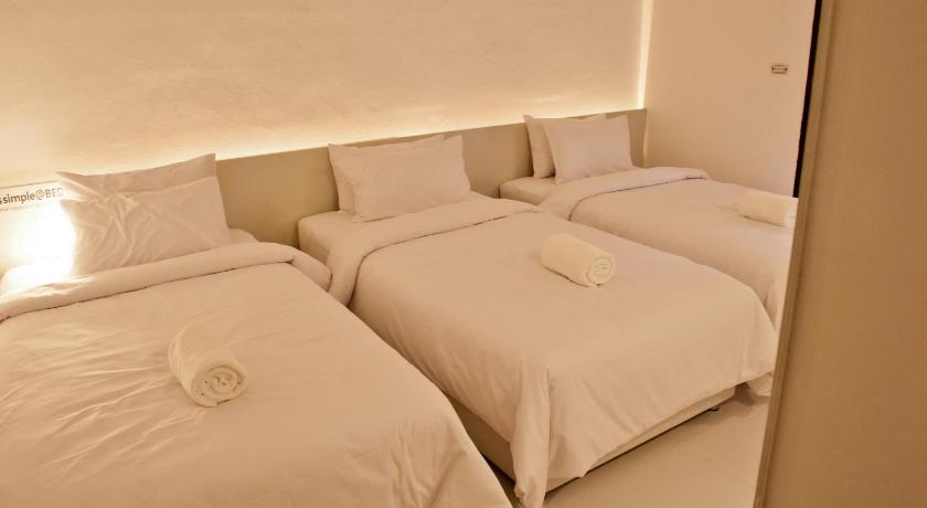 Image of Standard Triple Room 15