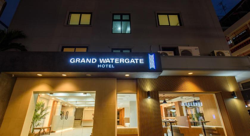 Grand Watergate Hotel - image 2