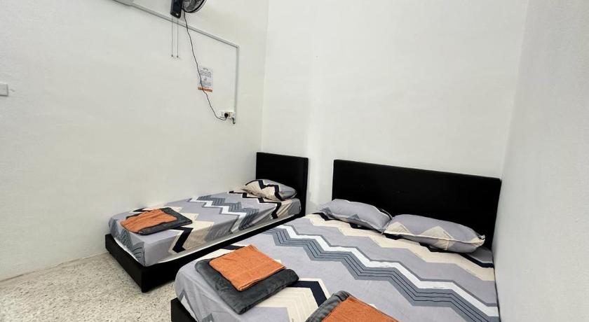 Kuantan Kampung Homestay Kuantan 3-Star Guesthouse pool