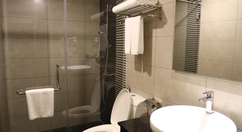 Image of Executive Deluxe Double Room 2