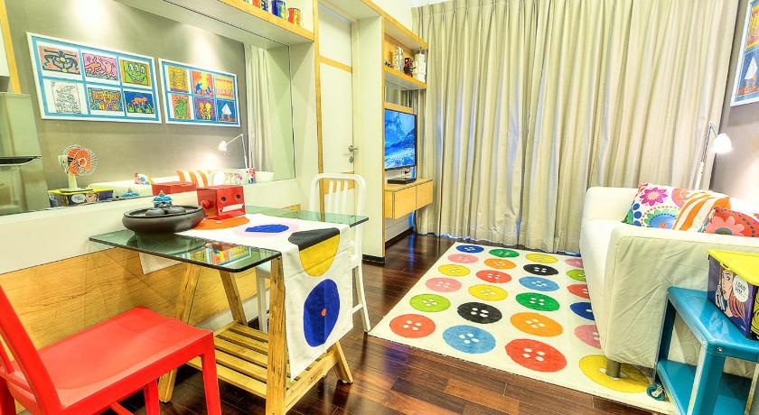 Image of Modern One-Bedroom Apartment 10