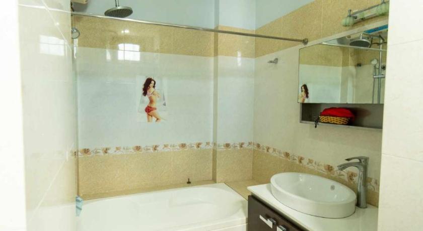 Image of Family Room 7
