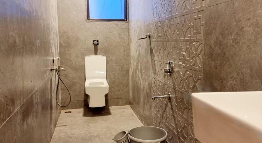 VIDHI VILLA - Besides Valley View with Luxurious Swimming pool & AC - image 38