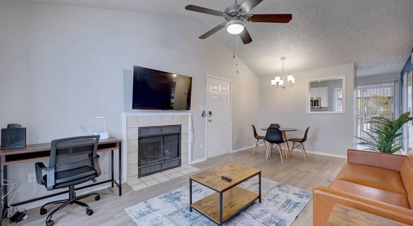 오스틴 (TX) Cushy 2BD Apt Austin Texas 3성급 숙소 객실