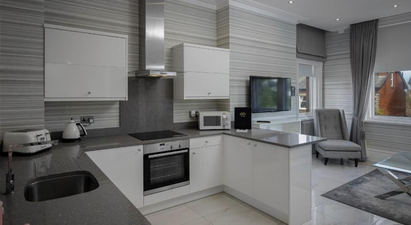 Image of Superior Luxury Suite - The Primrose Suite 4