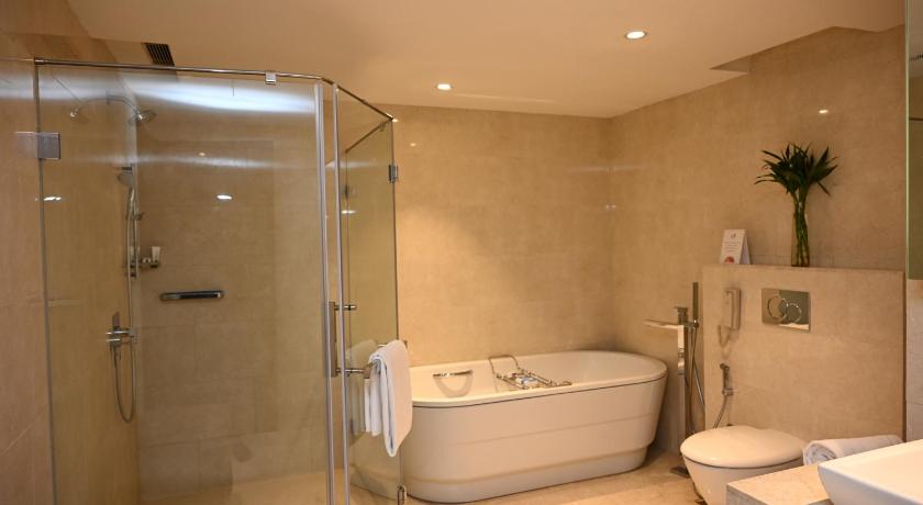 Image of Luxury Suite 6