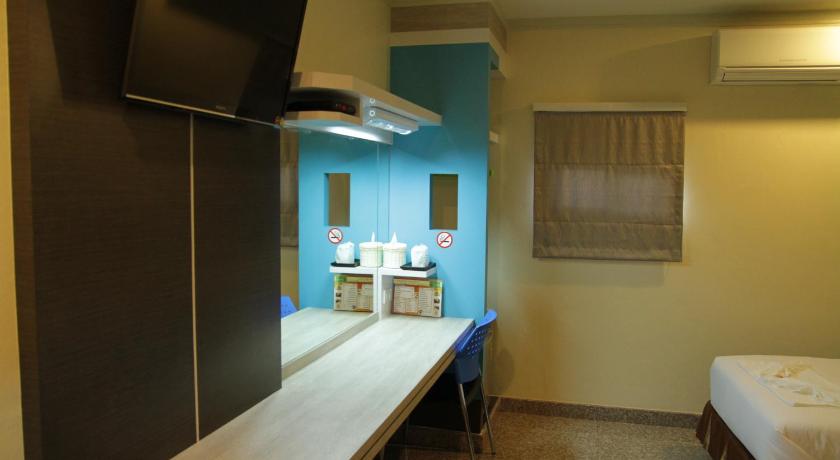 Image of Superior Twin 1