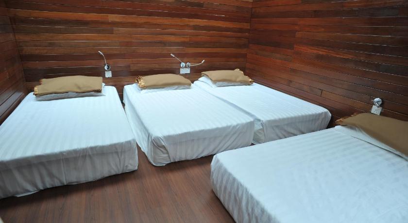 Image of single bed- bunk bed dormitory room 9
