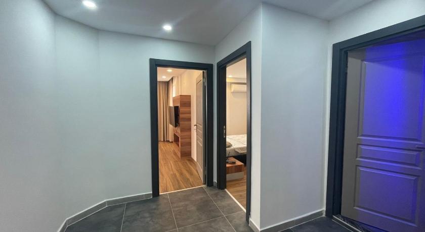 City Apart Hotel - image 9