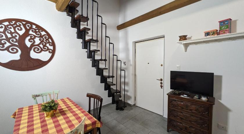 Case sul ruscello