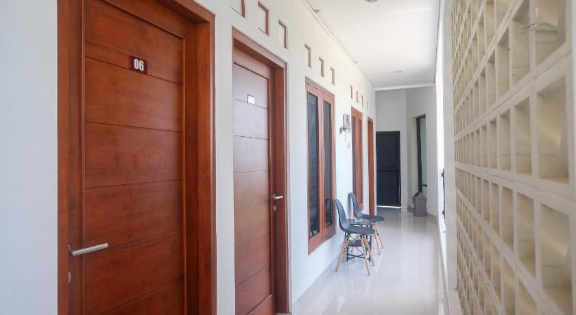 RedDoorz near INSTIPER Yogyakarta – Depok, Yogyakarta, MN