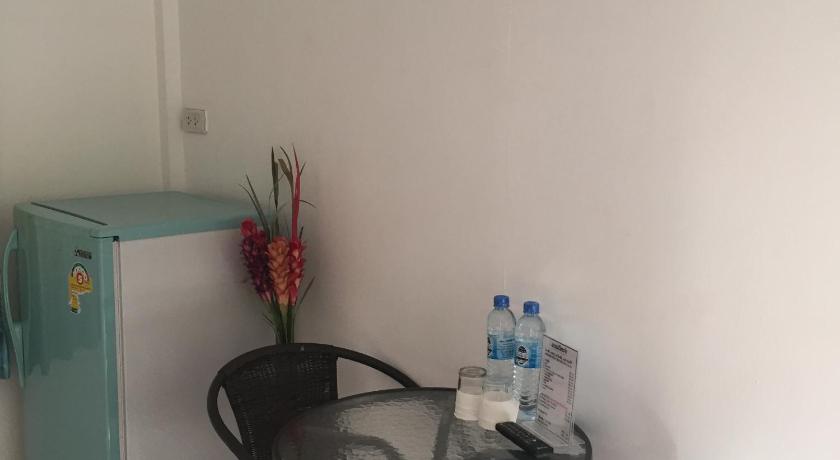 Image of Standard Twin Bed 17