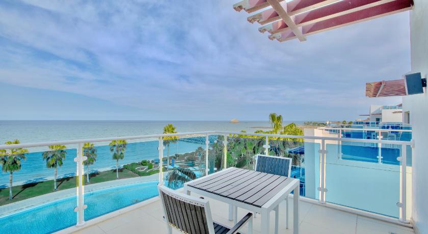 Image of Suite - Two Bedroom, Ocean View & Balcony 17