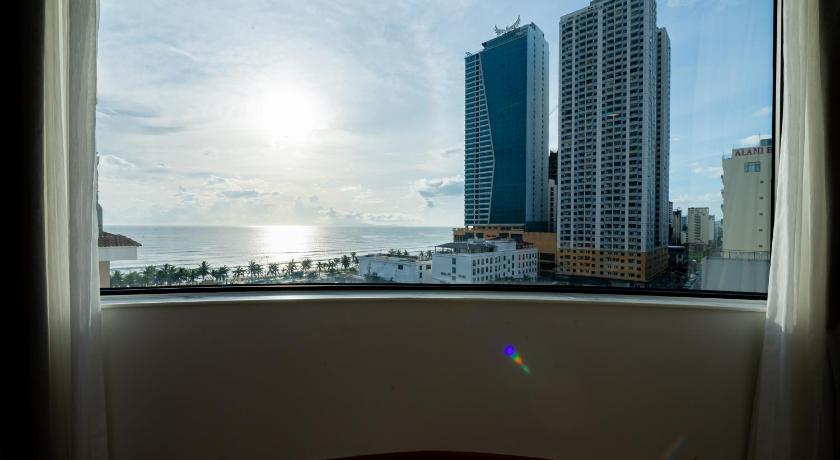 ダナン PĀMA Boutique Hotel & Bistro 4つ星 ホテル プール