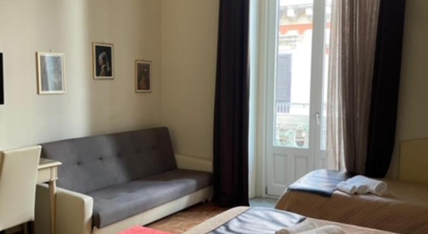 Image of Standard Quadruple Room 4