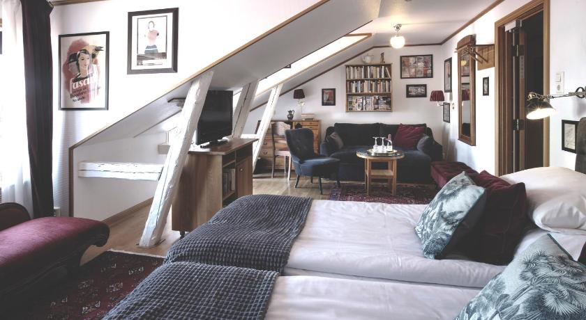 Image of Superior Twin Room - The Torell House 0