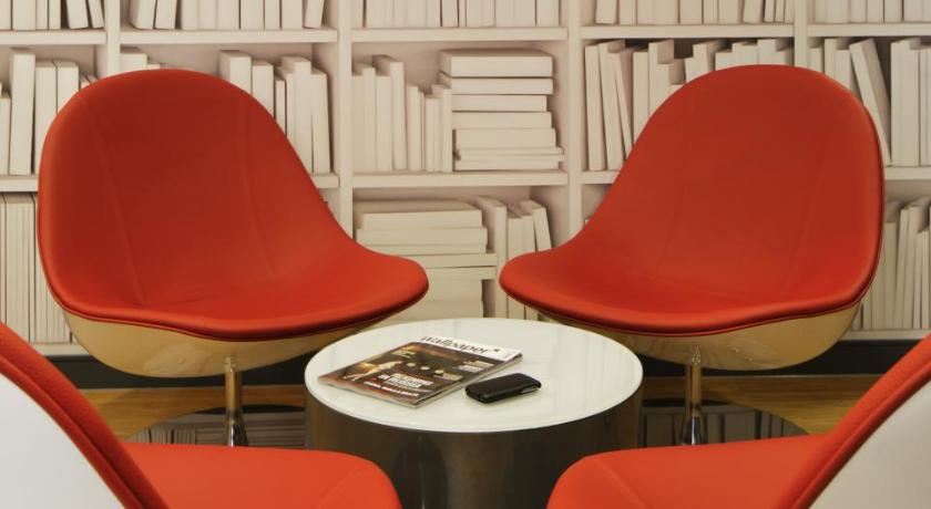 ibis London Shepherds Bush photo