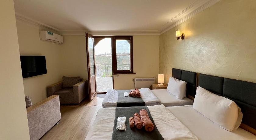 Foto, millel on kujutatud Superior - Kaheinimesetuba, Double või Twin - Terrassiga (Superior Double or Twin Room with Terrace) 0