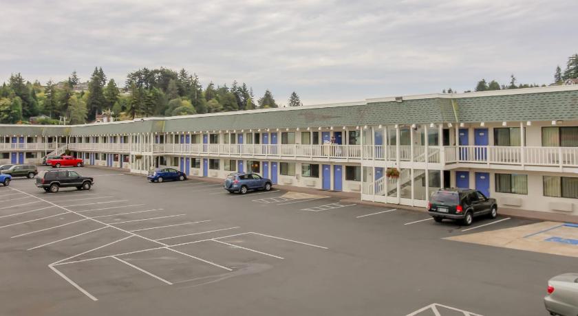 Motel 6-Coos Bay, OR