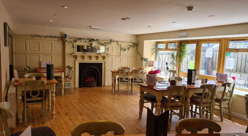 Kirkton of Glenisla Glenisla Hotel Hotel lobby