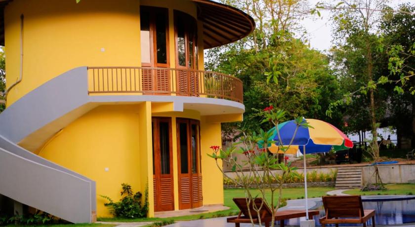 Senu Lagoon Villa - image 4