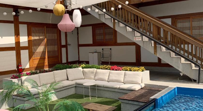 경주 경주엔한옥펜션 (Gyeonju n hanok pension) 3성급 게스트하우스 스위트룸