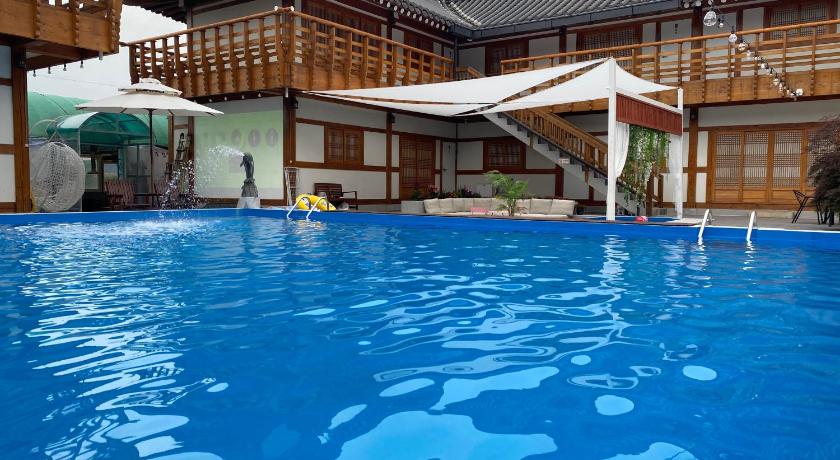 경주 경주엔한옥펜션 (Gyeonju n hanok pension) 3성급 게스트하우스 외관