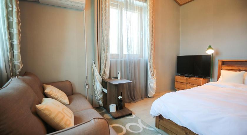 Image of Quadruple Room 3