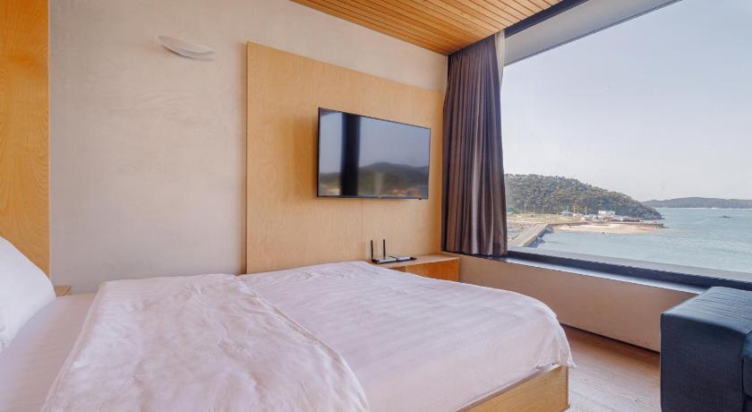 Image of Quadruple Room 5