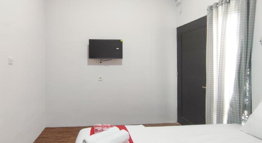 RedDoorz near Graha Saba Buana 2 – Surakarta (Solo), SD