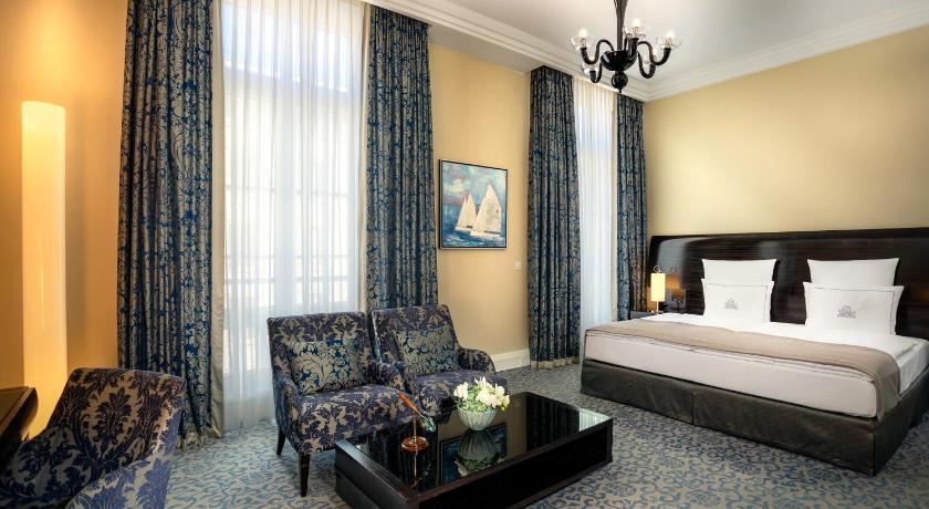 Deluxe vendégszoba 1 king méretű franciaággyal (Deluxe King, Deluxe Guest room, 1 King) fotója 0