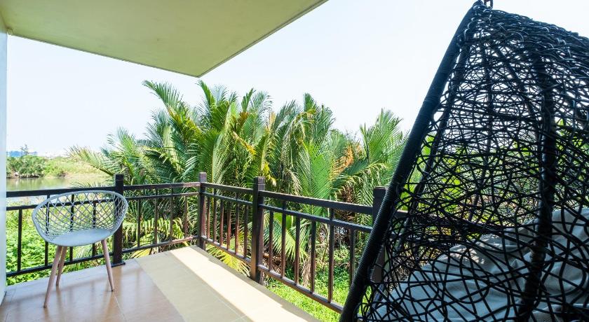 Image of River View King Villa - Foot Massage, Onsen Access Included 1