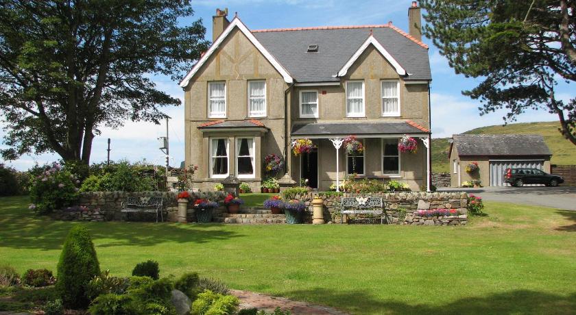 Gwrach Ynys Country Guest House — Hotel in Harlech
