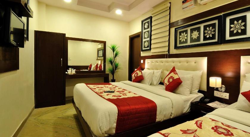 Hotel Nirmal Mahal by Check In Room