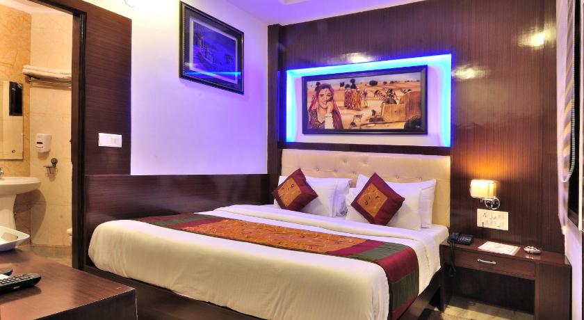 Hotel Nirmal Mahal by Check In Room