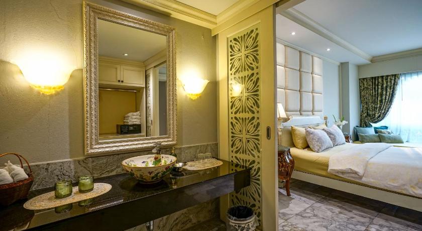 Image of 2 Bedroom Family Suite 1