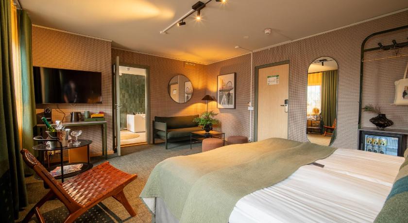 Image of Suite 3