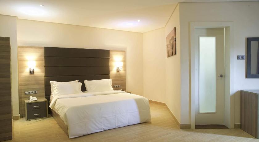 Scarlet Lodge — Hotel in Lagos