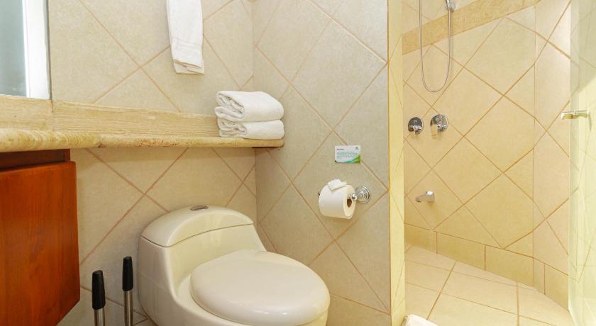 Image of Luxury Standard Room 6