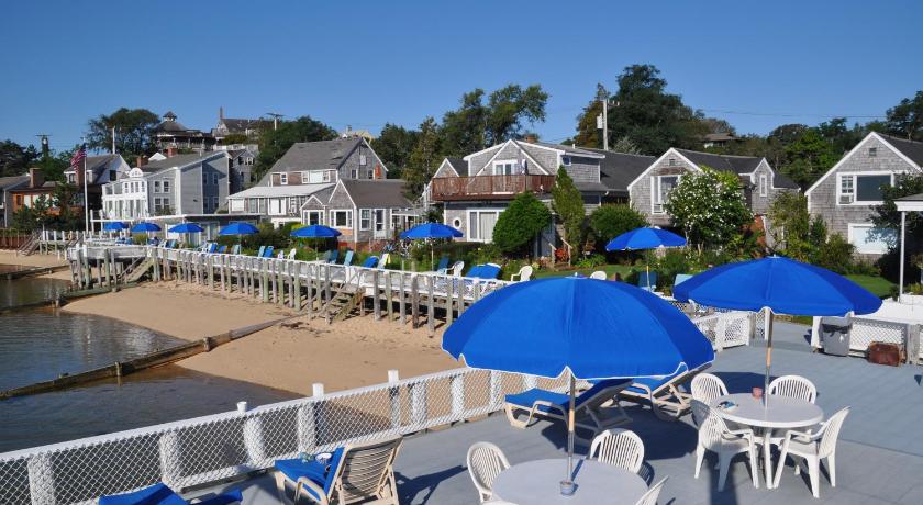 The Masthead Resort photo