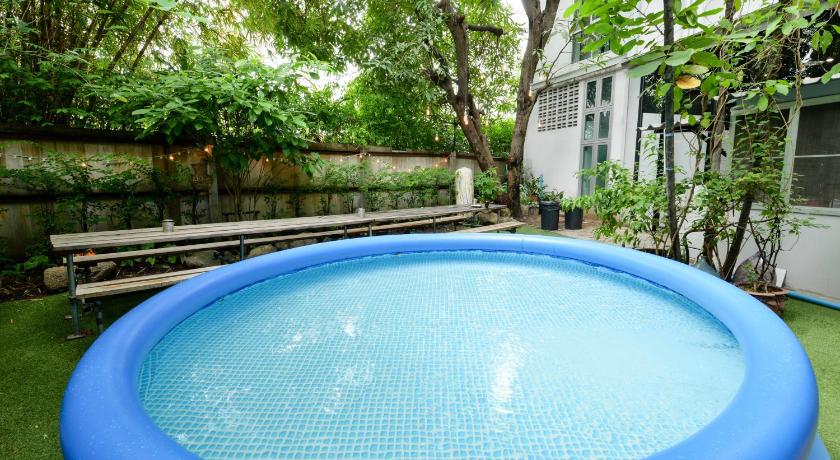 バンコク The Cube Hostel Silom 2つ星 ホテル 眺望