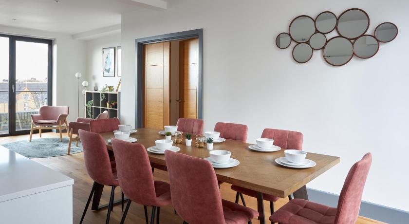 Canning Town by Viridian Apartments - main image