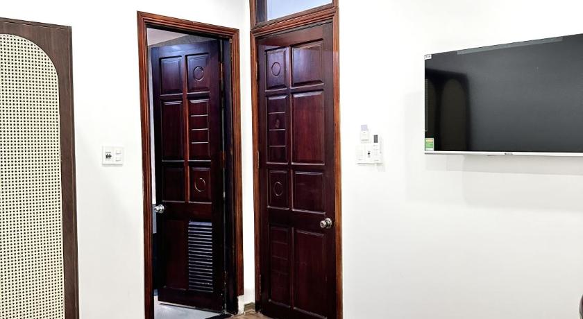 Han Riverine Hotel & Cafeteria DaNang – Da Nang, MN