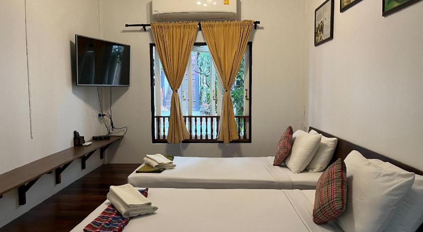 安帕瓦（佛统府） Thanicha Resort 3星级 酒店 泳池