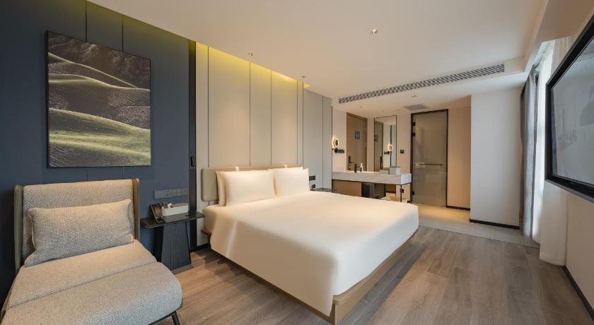 Image of Executive Double Room with Courtyard 3