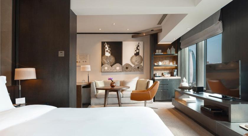 Image of Rosewood Premier King Room 0