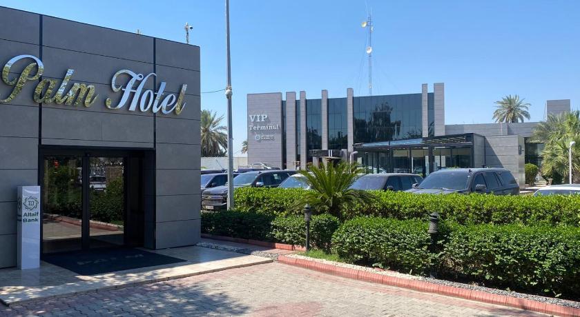 Palm Hotel