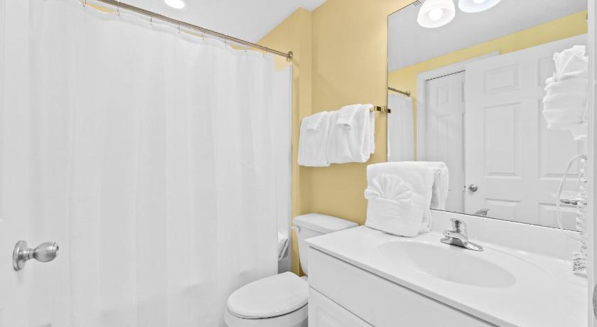 Image of Apartment with Sea View 2