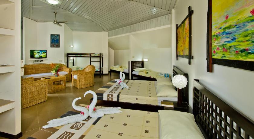 Image of Deluxe Family Suite 0