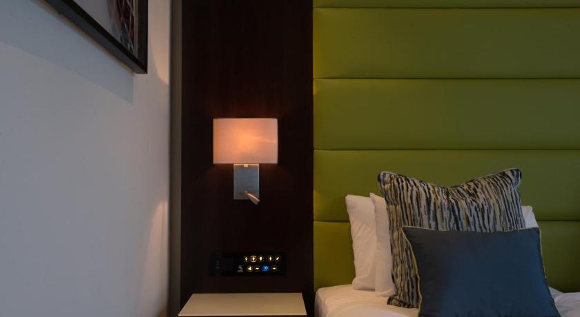 Image of Single Room 0